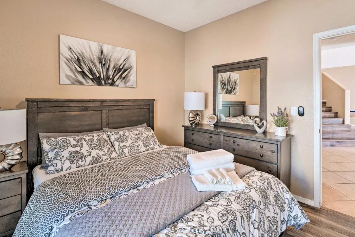 A Beautiful House With Hot Tub, Grill & Games! Villa Las Vegas Luaran gambar